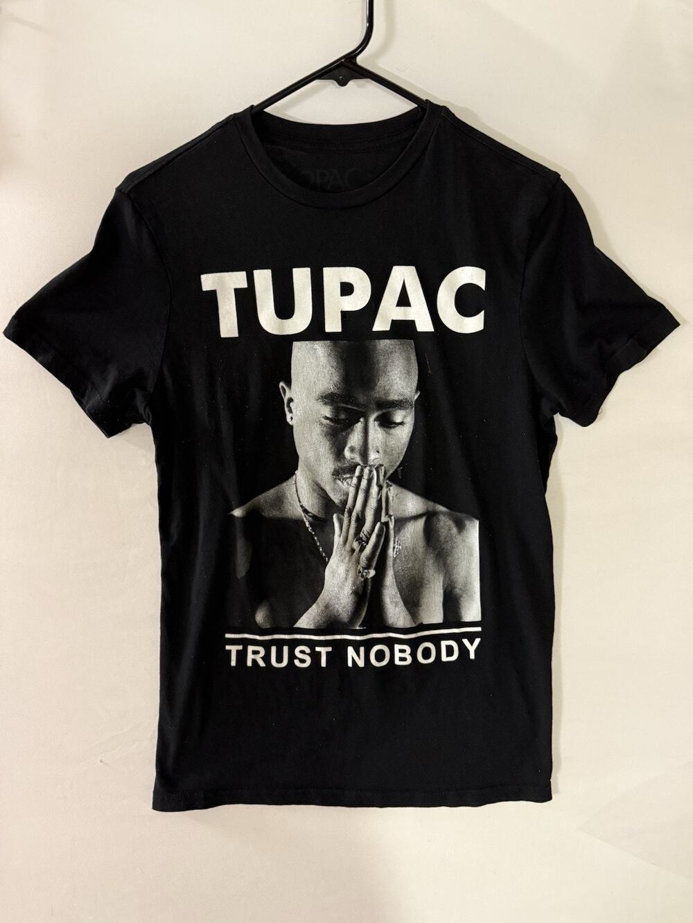 Tupac 2PAC Trust Nobody Graphic Tee Black Small Hole Check Pics A128